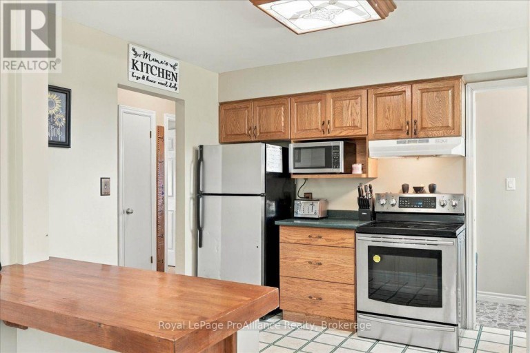 25 ASHLEY STREET, Belleville (Thurlow Ward), Ontario, K0K2B0