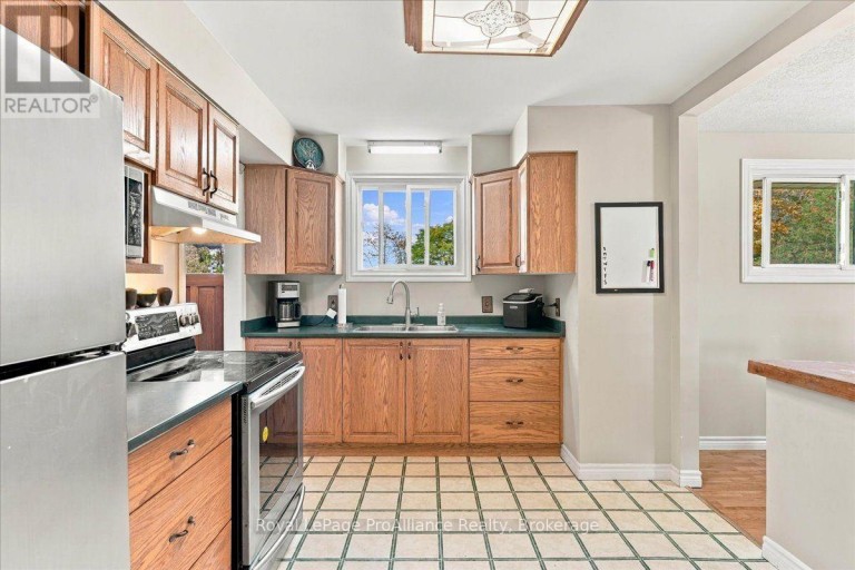 25 ASHLEY STREET, Belleville (Thurlow Ward), Ontario, K0K2B0