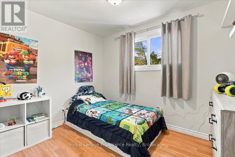 25 ASHLEY STREET, Belleville (Thurlow Ward), Ontario, K0K2B0