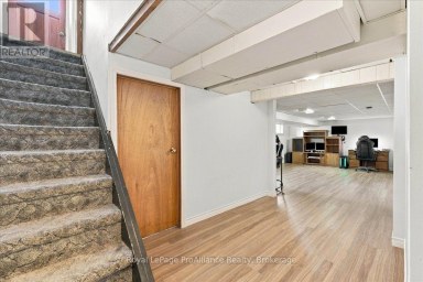 25 ASHLEY STREET Belleville (Thurlow Ward) Ontario photo 23