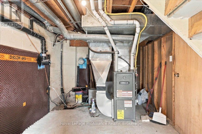 25 ASHLEY STREET, Belleville (Thurlow Ward), Ontario, K0K2B0