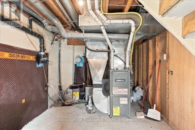 25 ASHLEY STREET Belleville (Thurlow Ward) Ontario photo 32