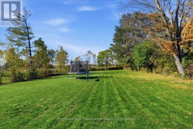 25 ASHLEY STREET Belleville (Thurlow Ward) Ontario photo 35