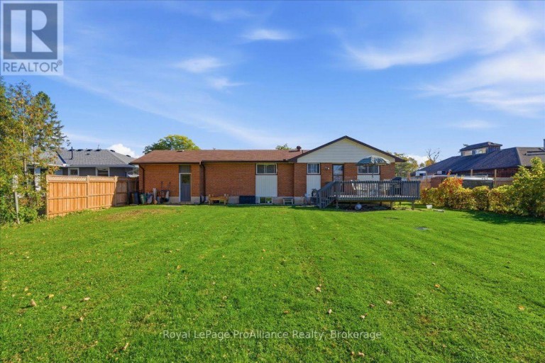 25 ASHLEY STREET, Belleville (Thurlow Ward), Ontario, K0K2B0
