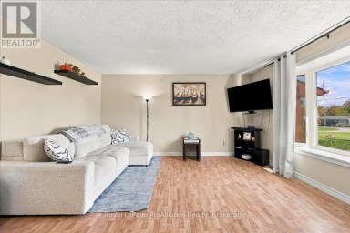 25 ASHLEY STREET Belleville (Thurlow Ward) Ontario photo 8