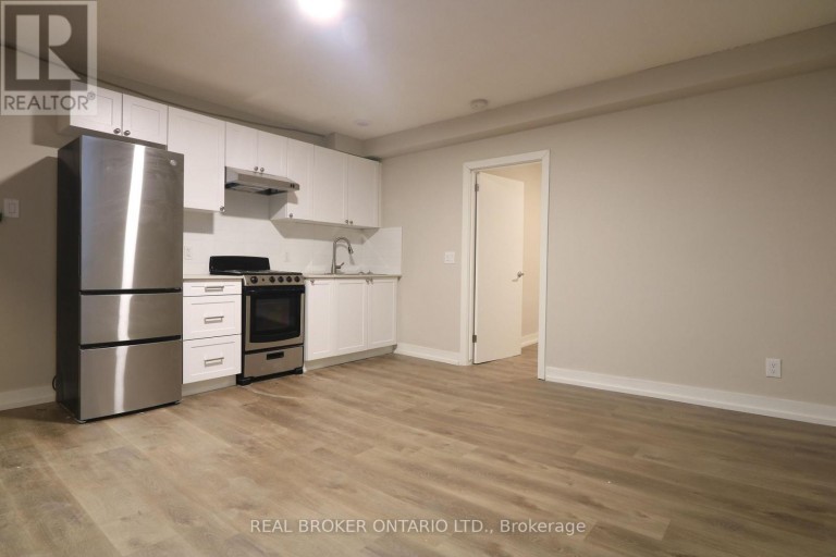 903-909 MAIN STREET E, Hamilton (Stipley), Ontario, L8M1M6