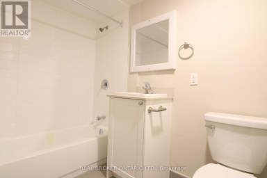 903-909 MAIN STREET E Hamilton (Stipley) Ontario photo 9