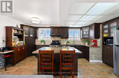 14 TINTON CRESCENT Toronto (West Humber-Clairville) Ontario photo 14