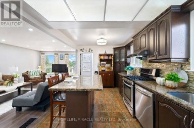 14 TINTON CRESCENT Toronto (West Humber-Clairville) Ontario photo 15