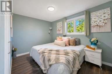 14 TINTON CRESCENT Toronto (West Humber-Clairville) Ontario photo 23