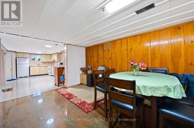 14 TINTON CRESCENT Toronto (West Humber-Clairville) Ontario photo 36