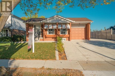 14 TINTON CRESCENT Toronto (West Humber-Clairville) Ontario photo 4
