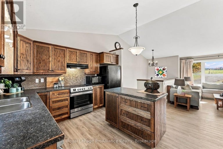 758 COUNTY RD 41 ROAD, Brighton, Ontario, K0K1R0