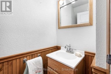 27 FRANCIS STREET Kawartha Lakes (Lindsay) Ontario photo 18