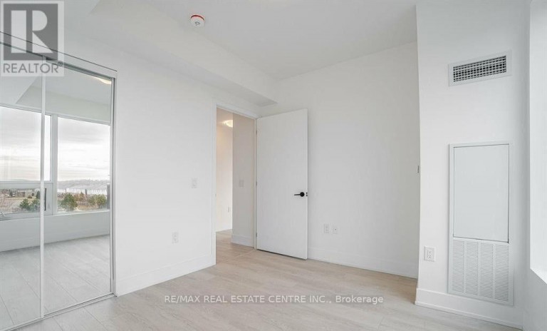 232 - 2450 OLD BRONTE ROAD, Oakville (WM Westmount), Ontario, L6M5P6