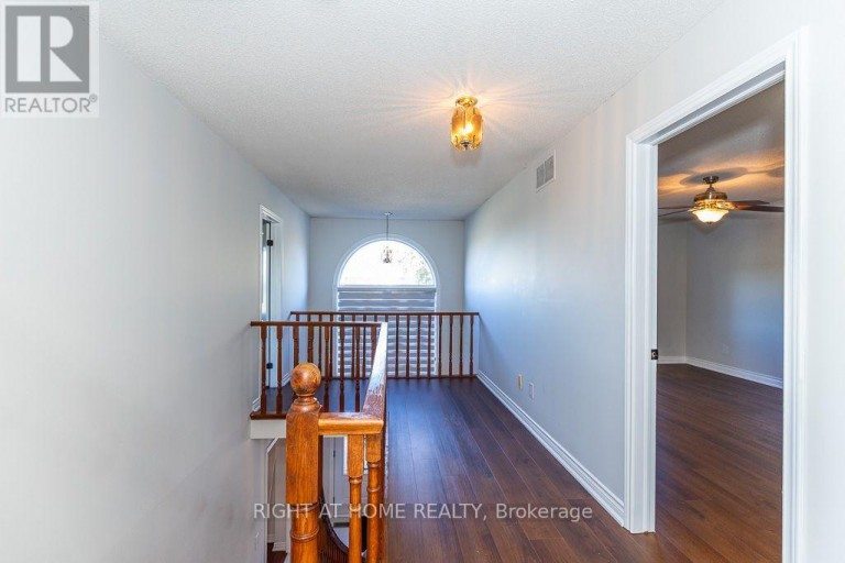 468 DEWITT ROAD, Hamilton (Stoney Creek), Ontario, L8E5A5