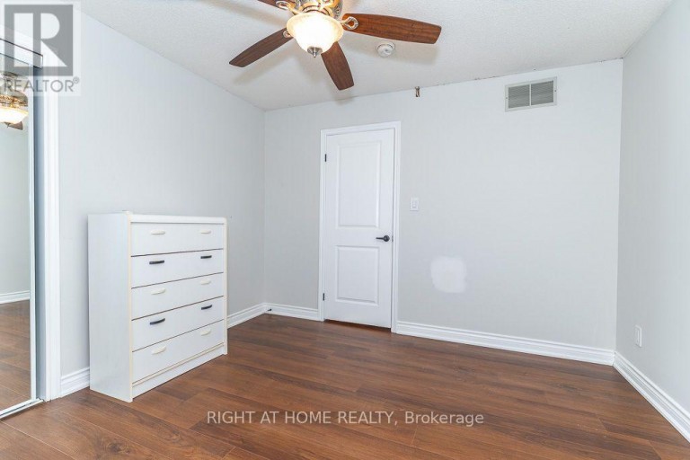 468 DEWITT ROAD, Hamilton (Stoney Creek), Ontario, L8E5A5