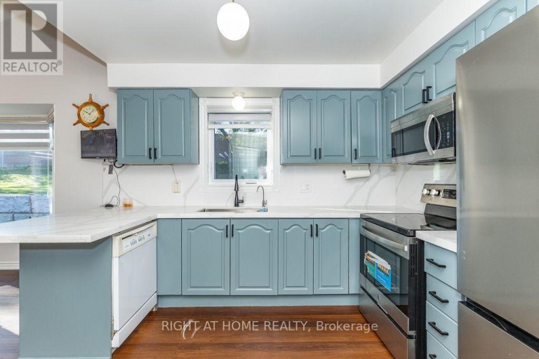 468 DEWITT ROAD, Hamilton (Stoney Creek), Ontario, L8E5A5