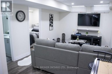 183 PENNY LANE Hamilton (Stoney Creek) Ontario photo 25