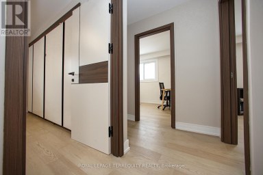 UPPER - 66 MOORE PARK AVENUE Toronto (Newtonbrook West) Ontario photo 32