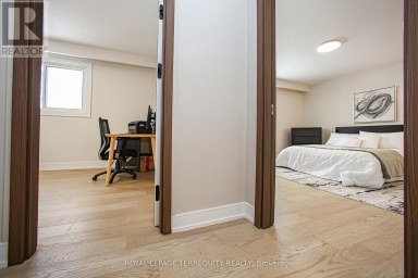 UPPER - 66 MOORE PARK AVENUE Toronto (Newtonbrook West) Ontario photo 34