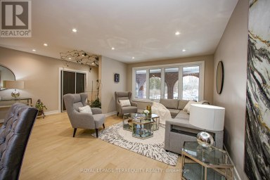 UPPER - 66 MOORE PARK AVENUE Toronto (Newtonbrook West) Ontario photo 5