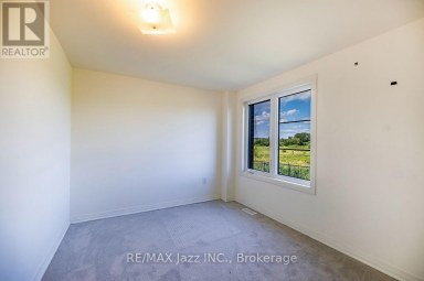 11 YACHT DRIVE Clarington (Bowmanville) Ontario photo 10