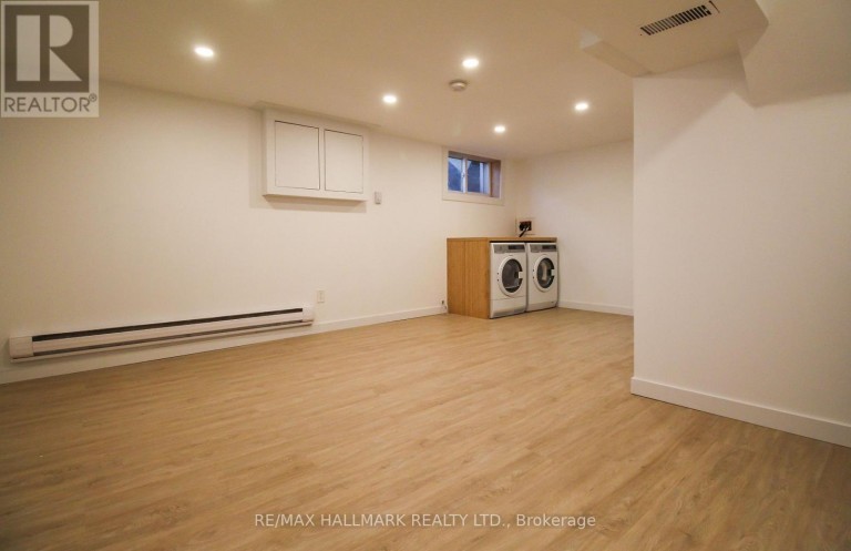 LOWER - 10 HAMILTON STREET, Toronto (South Riverdale), Ontario, M4M2C5