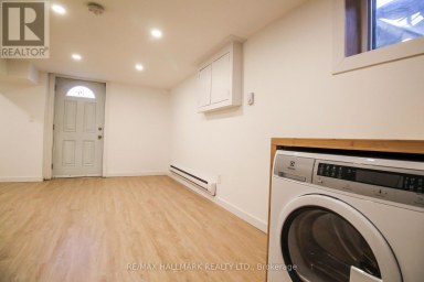 LOWER - 10 HAMILTON STREET Toronto (South Riverdale) Ontario photo 4