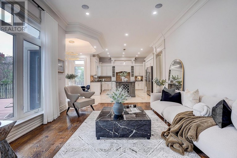 332 GREENFIELD AVENUE, Toronto (Willowdale East), Ontario, M2N3E6