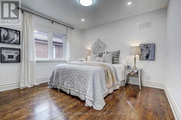 332 GREENFIELD AVENUE, Toronto (Willowdale East), Ontario, M2N3E6