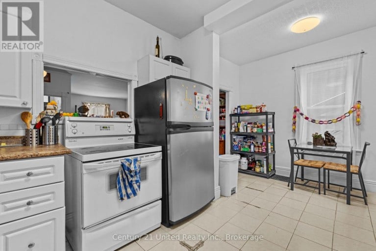 575 BETHUNE STREET, Peterborough (Town Ward 3), Ontario, K9H3Z7