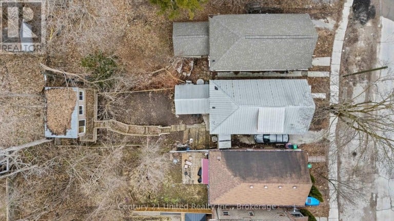 575 BETHUNE STREET, Peterborough (Town Ward 3), Ontario, K9H3Z7