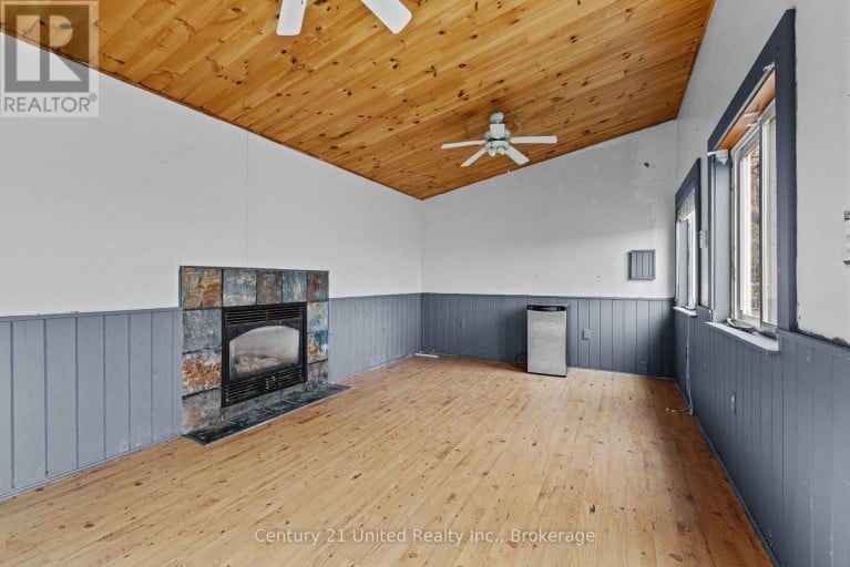 575 BETHUNE STREET, Peterborough (Town Ward 3), Ontario, K9H3Z7