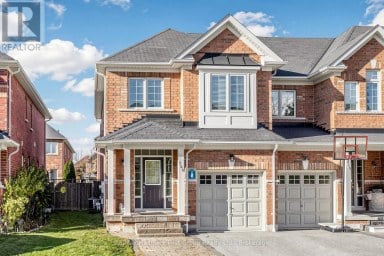 124 KENNETH HOBBS AVENUE Whitby (Pringle Creek) Ontario photo 1