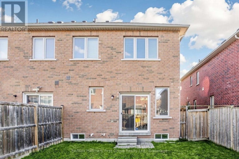 124 KENNETH HOBBS AVENUE, Whitby (Pringle Creek), Ontario, L1R0J3