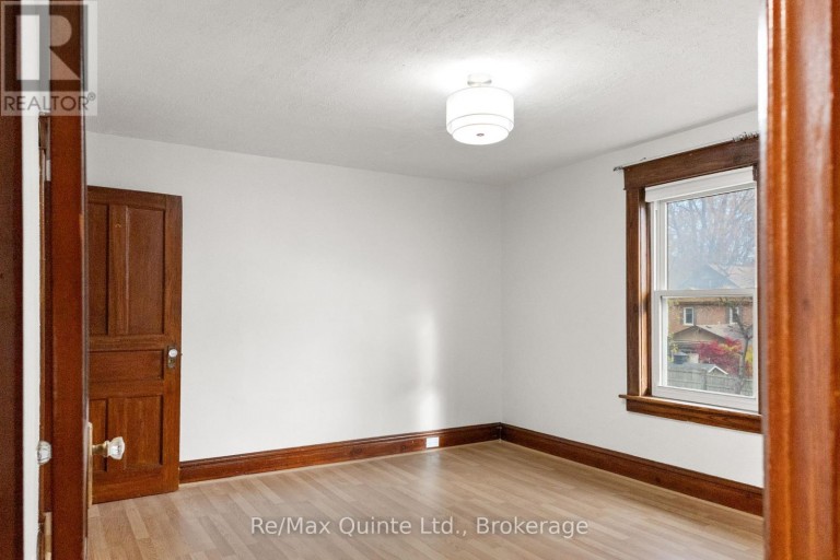 163 ALBERT STREET, Belleville (Belleville Ward), Ontario, K8N3N5
