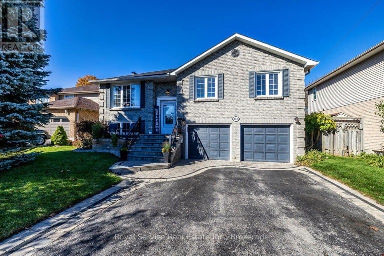 102 FOXHUNT TRAIL, Clarington (Courtice), Ontario, L1E1C9