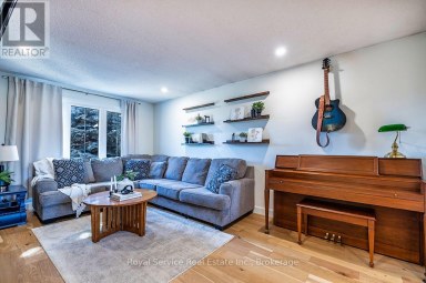 102 FOXHUNT TRAIL Clarington (Courtice) Ontario photo 4
