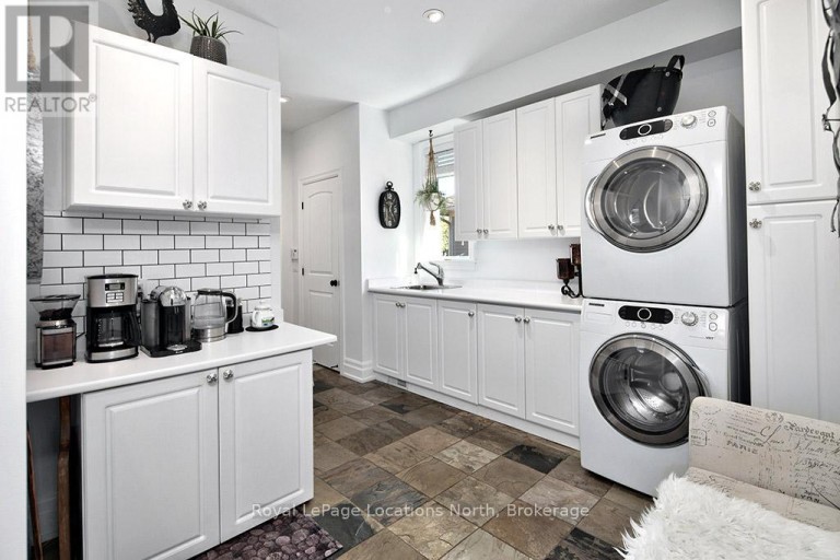 138 RANKIN'S CRESCENT, Blue Mountains, Ontario, N0H2P0