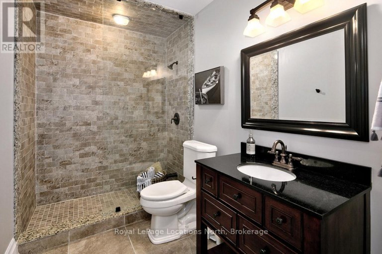 138 RANKIN'S CRESCENT, Blue Mountains, Ontario, N0H2P0