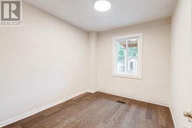 12 NORLONG BOULEVARD Toronto (East York) Ontario photo 14