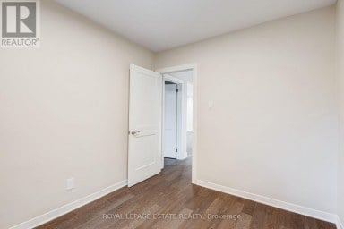 12 NORLONG BOULEVARD Toronto (East York) Ontario photo 15