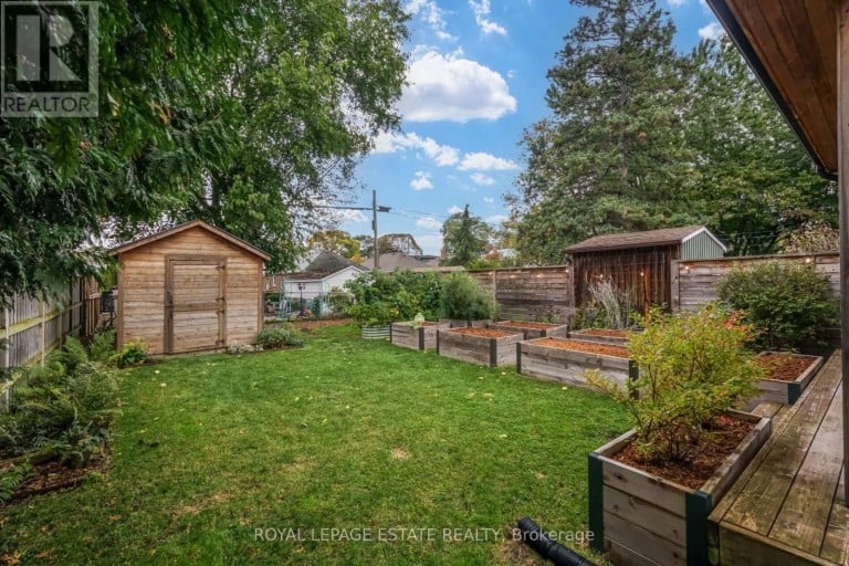 12 NORLONG BOULEVARD, Toronto (East York), Ontario, M4C3W6