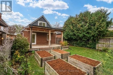 12 NORLONG BOULEVARD Toronto (East York) Ontario photo 39