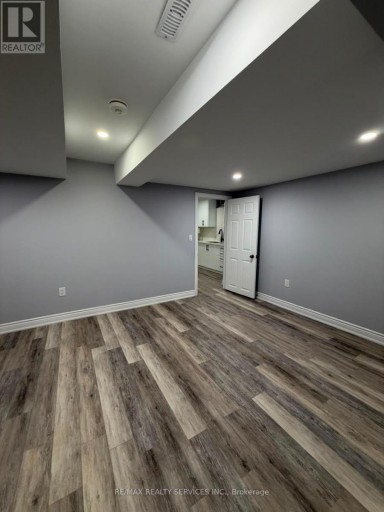 LOWER - 2 TONALITE ROAD, Brampton (Vales of Castlemore), Ontario, L6P0M3