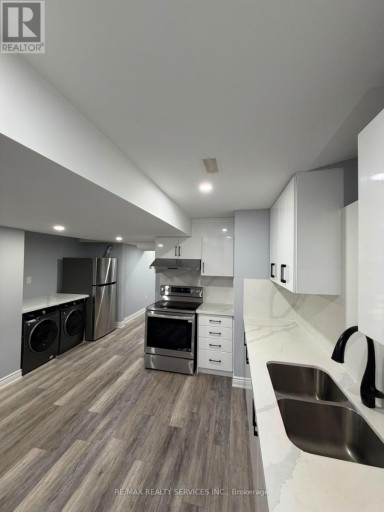 LOWER - 2 TONALITE ROAD, Brampton (Vales of Castlemore), Ontario, L6P0M3