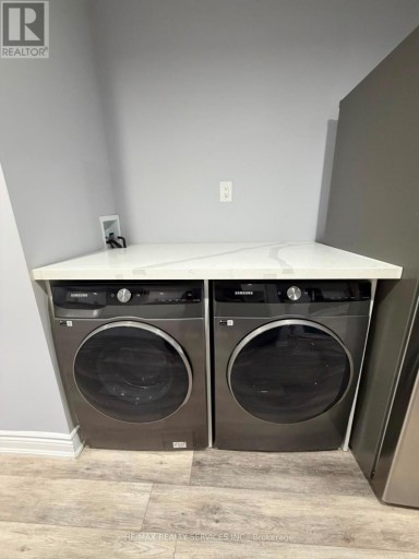 LOWER - 2 TONALITE ROAD, Brampton (Vales of Castlemore), Ontario, L6P0M3