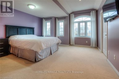 55 SEABROOK DRIVE Kitchener Ontario photo 7