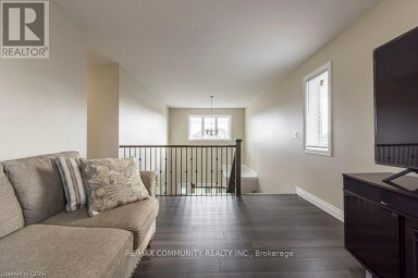 94 REDWOOD DRIVE Belleville (Thurlow Ward) Ontario photo 13
